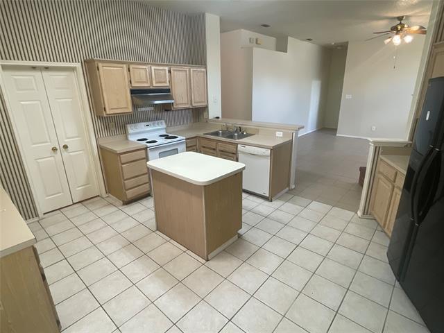 Building Photo - 4408 San Mateo Ln