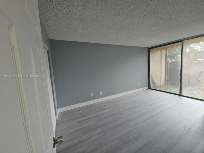 Building Photo - 6547 SW 116th Pl