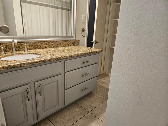 Building Photo - 2201 Wolf St