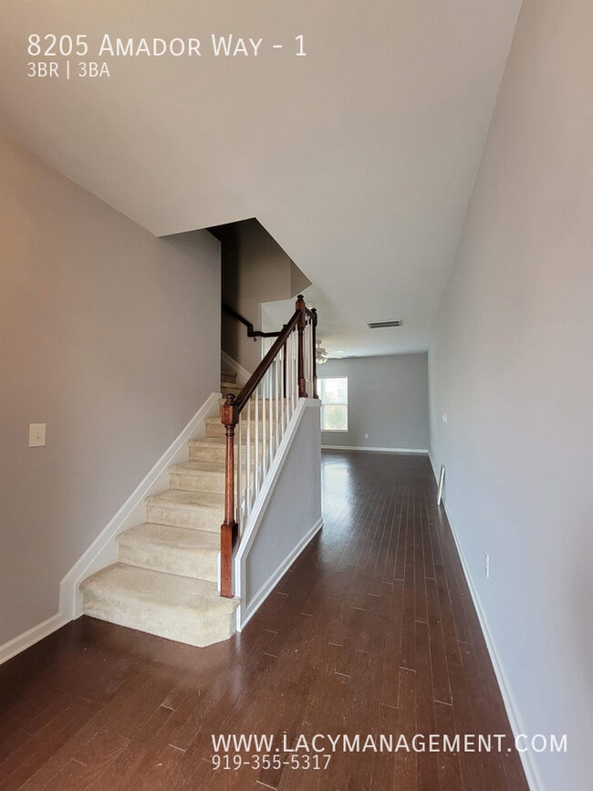 Building Photo - 8205 Amador Way