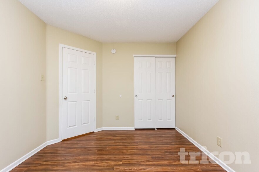 Building Photo - 8243 Firefly Way