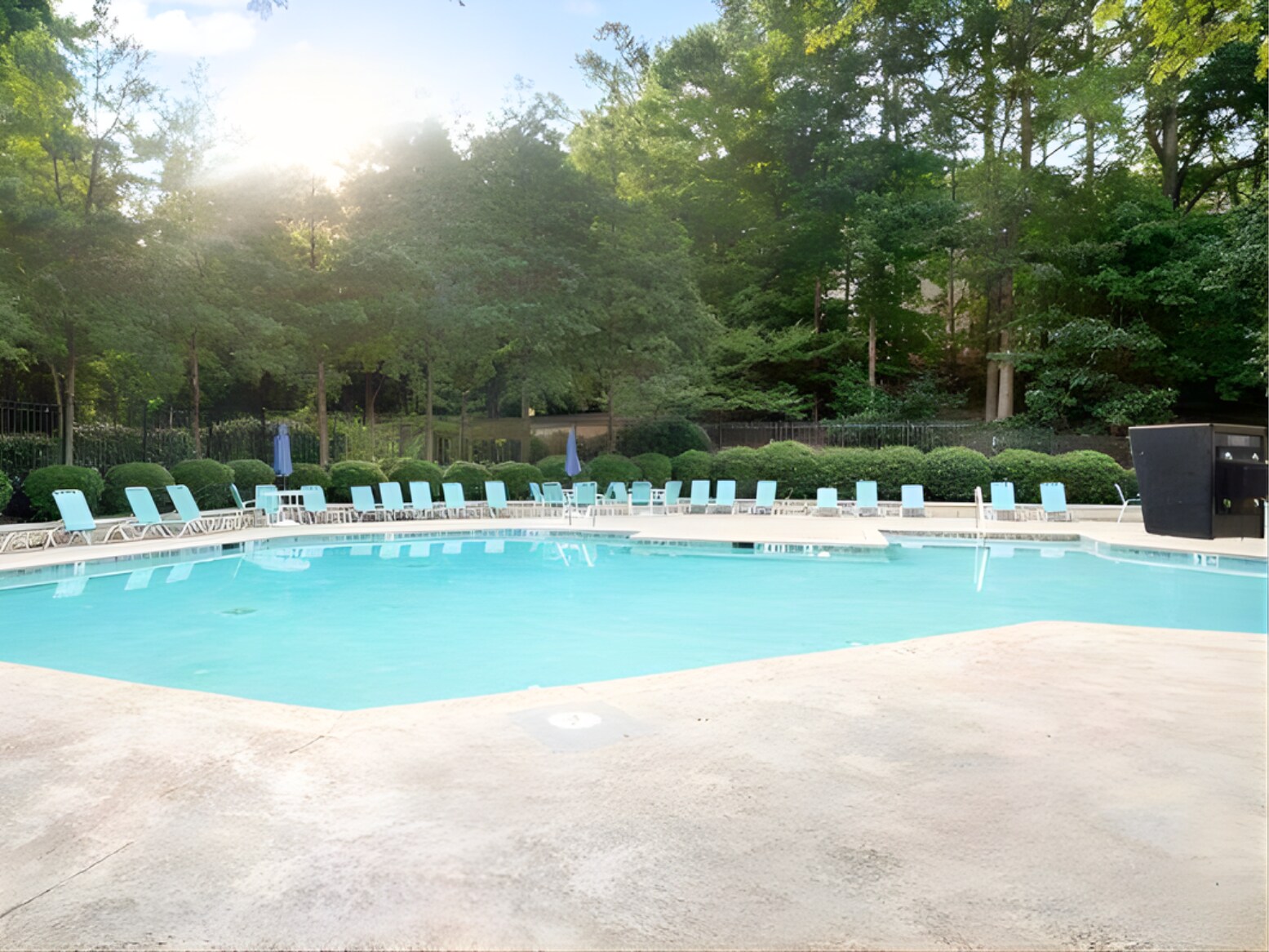 Building Photo - 1407 Huntingdon Chase