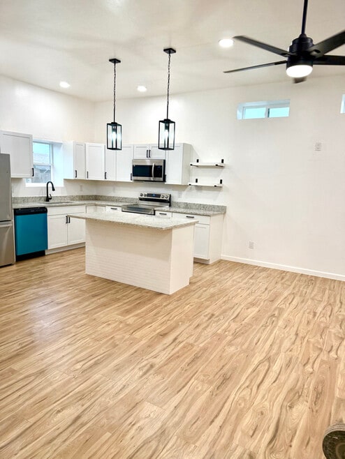 Building Photo - 1123 Ohio Ave