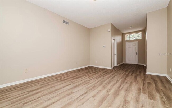 Building Photo - 1131 Evening Trail Dr