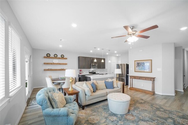 Building Photo - 180 Waterside Rd