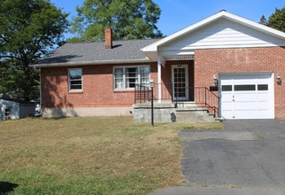 Building Photo - 1 Williams Terrace