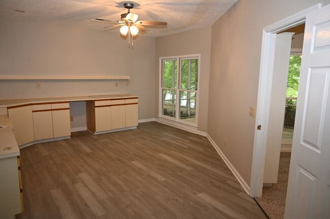 Building Photo - 19 Nettle Ct