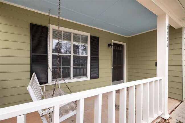 Building Photo - 1055 Autumn Crest Ct