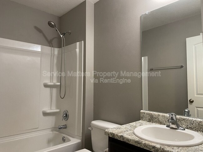 Building Photo - 3481 Quail Dr