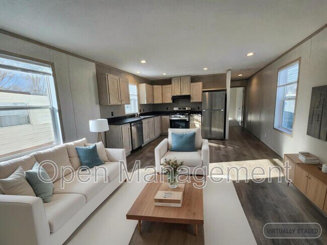 Building Photo - 725 S 12th St