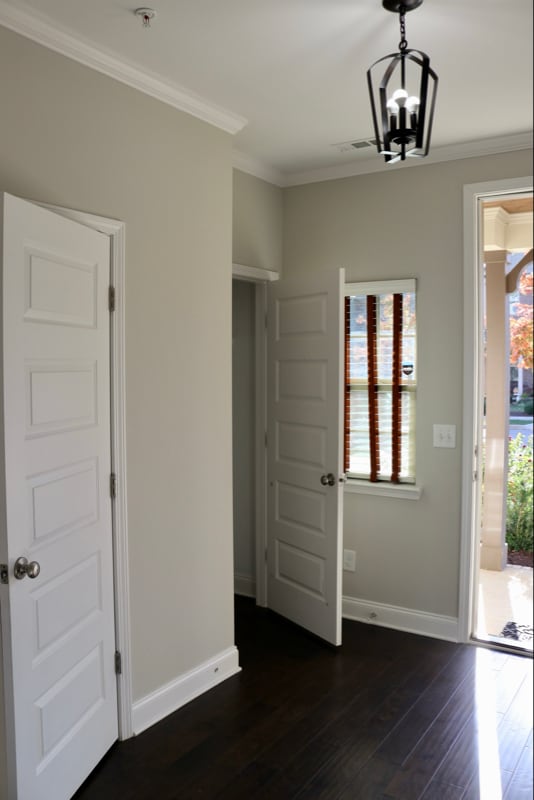 Building Photo - 2595 Wellesley Square Dr
