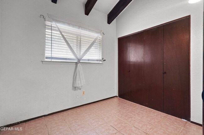 Building Photo - 8201 Big Bend Dr