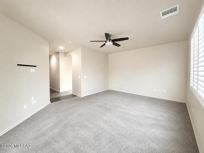 Building Photo - 8969 E Lee St
