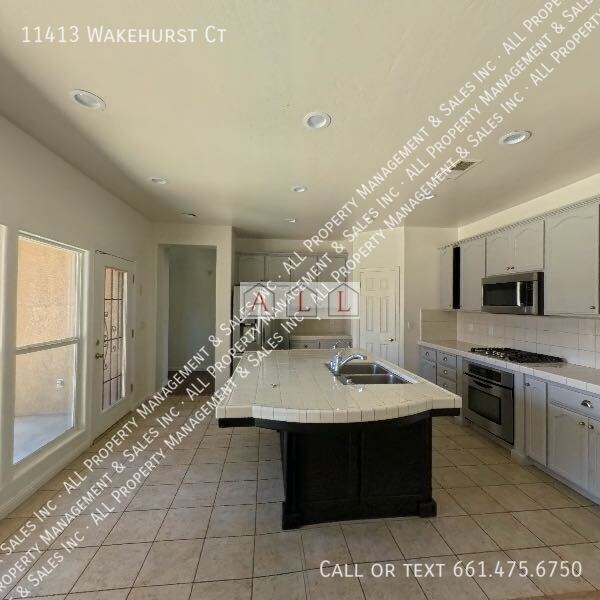 Building Photo - 11413 Wakehurst Ct