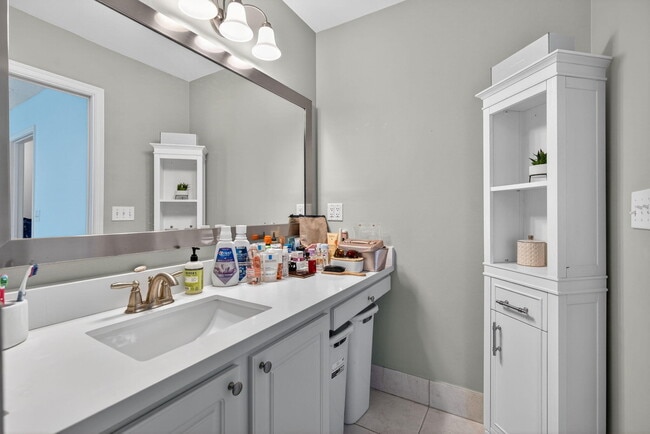 Building Photo - 105 Wooden Mill Terrace