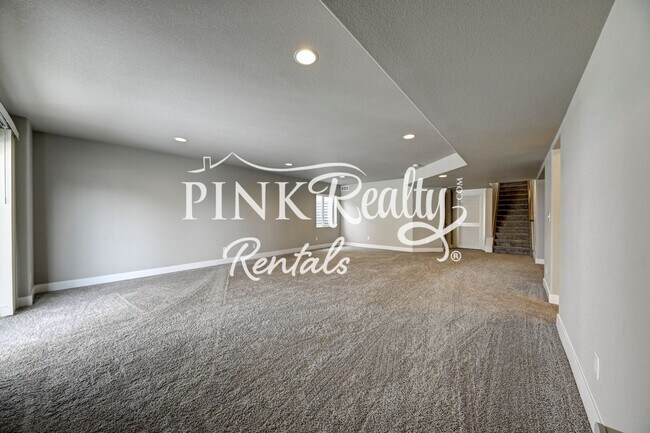 Building Photo - 1407 Grand Overlook St