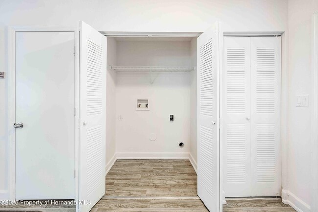 Building Photo - 14605 Naimisha Loop