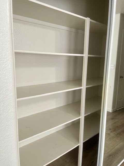 Building Photo - 450 Chardonnay Way