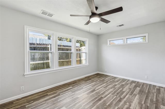 Building Photo - 4701 Calmont Ave