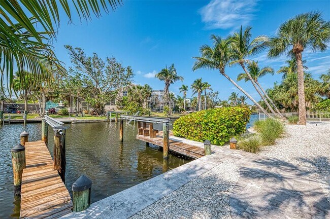 Building Photo - 412 Treasure Boat Way