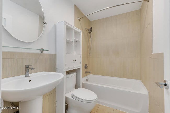 Building Photo - 1202 Landsburn Cir