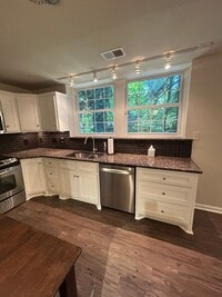 Building Photo - 330 Triplex