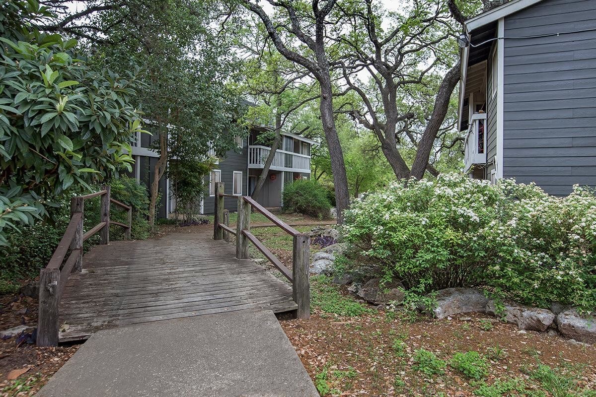 Avistar At Wood Hollow Austin Tx Apartment Finder