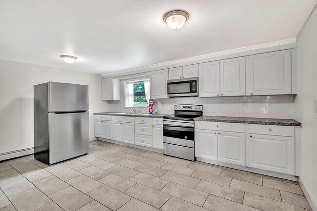 Building Photo - 1712 Linvale