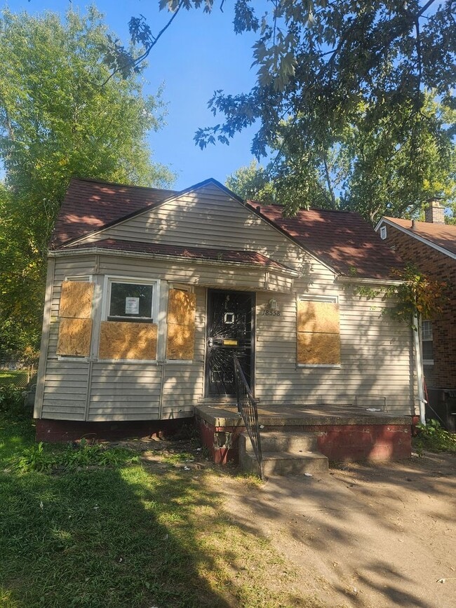 Building Photo - 3 Bedroom 1 Bath Ranch