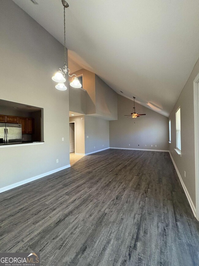 Building Photo - 311 Gary Cir