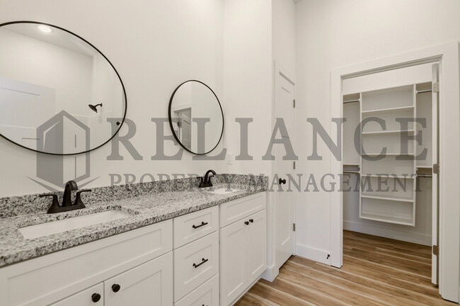 Building Photo - 501 Elmwood St