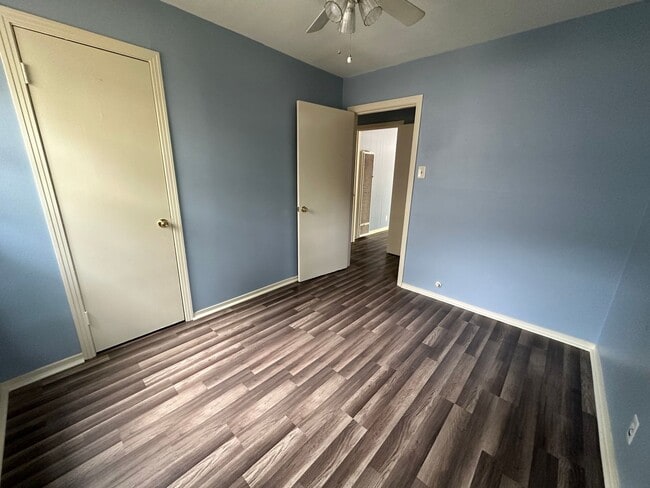 Building Photo - Beautifully Remodeled 3 Bedroom Home