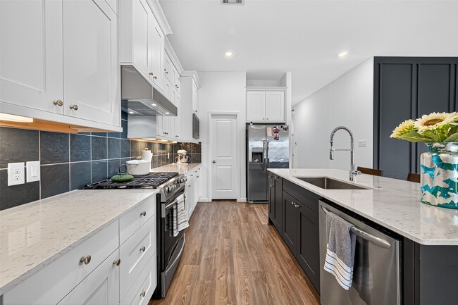 Building Photo - 29402 Amber Pne Ct