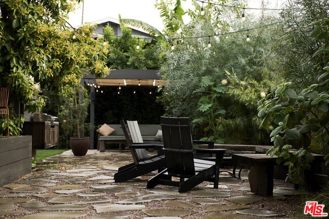 Building Photo - 5918 Monte Vista St