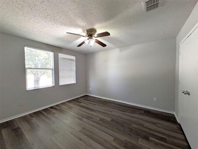 Building Photo - 1736 Carolina Ridge Way