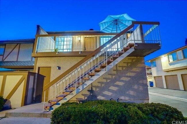 Building Photo - 1833 Camberley Ln