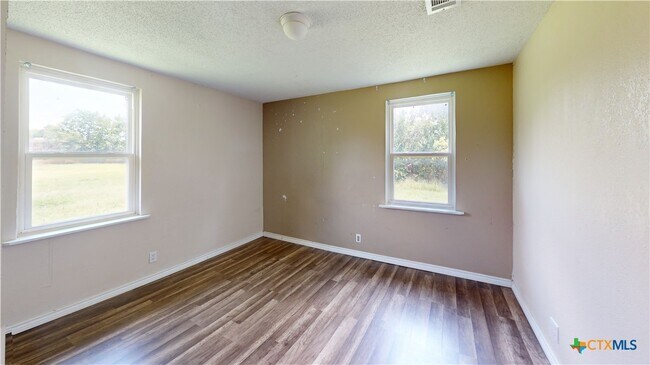Building Photo - 9312 Hogan Rd