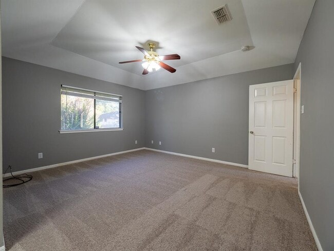 Building Photo - 4804 Broadhill Dr