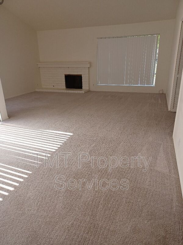 Building Photo - 37 El Mirador Ct
