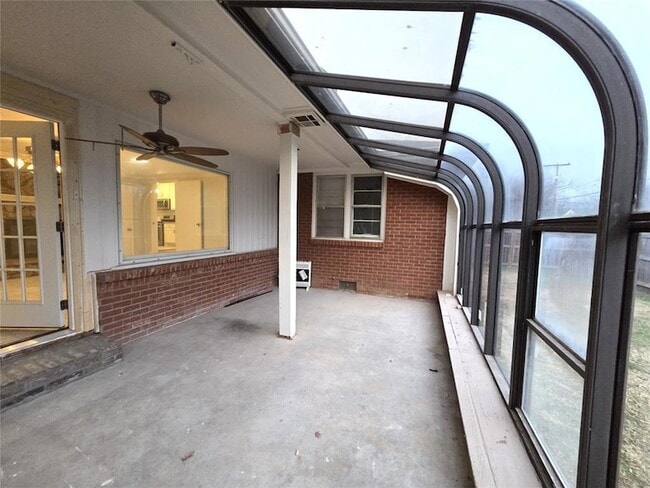 Building Photo - 4701 N Independence Ave