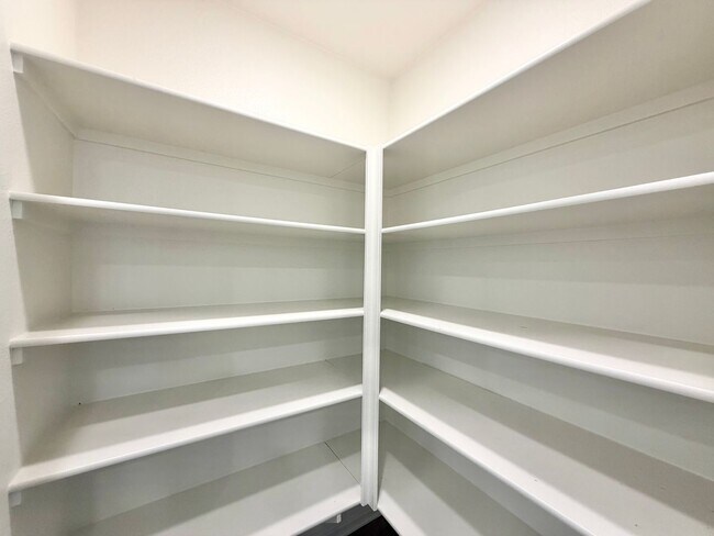 Building Photo - Modern 4 Bedroom 3 Bathroom Living with INCLUDED Solar & Entertainer’s Backyard