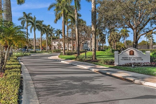 Building Photo - 5851 NW 125th Terrace