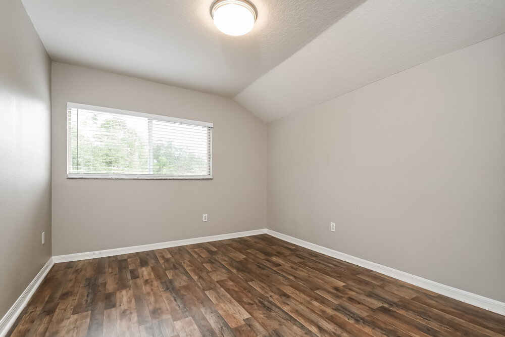 Building Photo - 2149 Brandon Park Cir