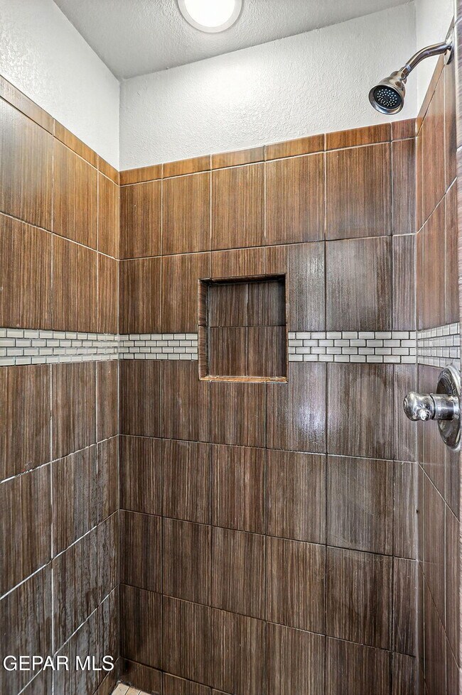 Building Photo - 5052 Silver Cholla Dr