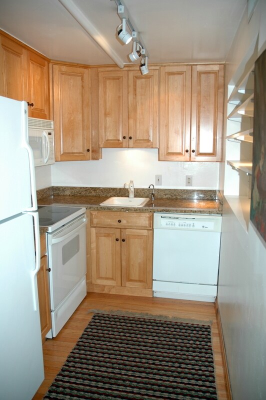 kitchen - 1320 21st St NW