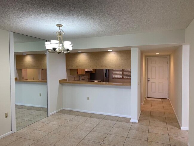 Building Photo - 6193 Balboa Cir