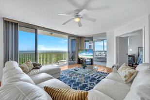 Building Photo - 6361 Pelican Bay Blvd