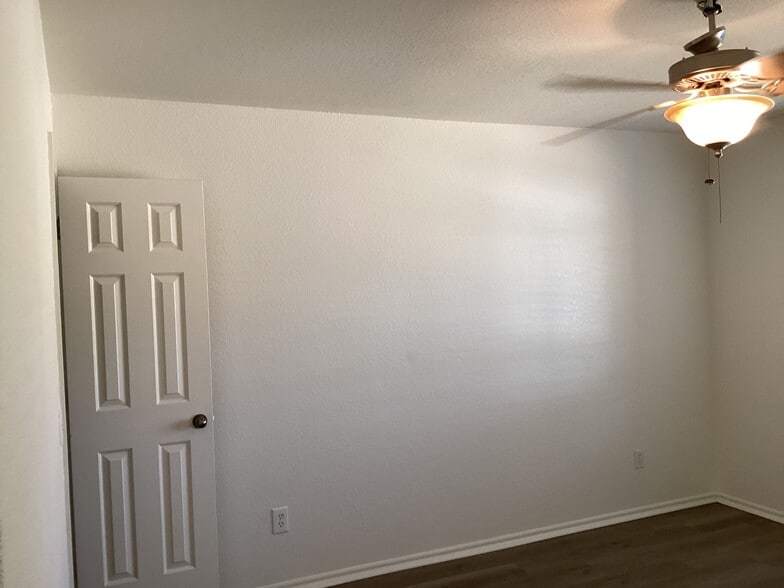 Building Photo - 17621 Lead Ln