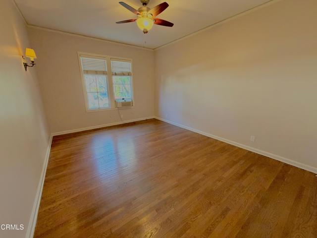 Building Photo - 590 S Oakland Ave