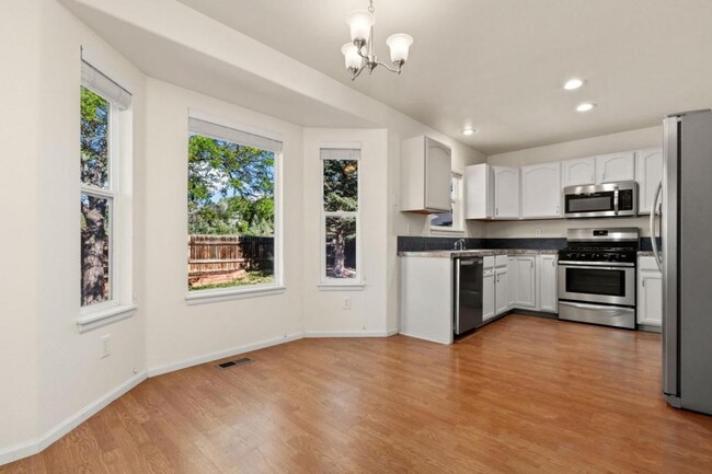 Building Photo - 5743 Snow Mesa Ct